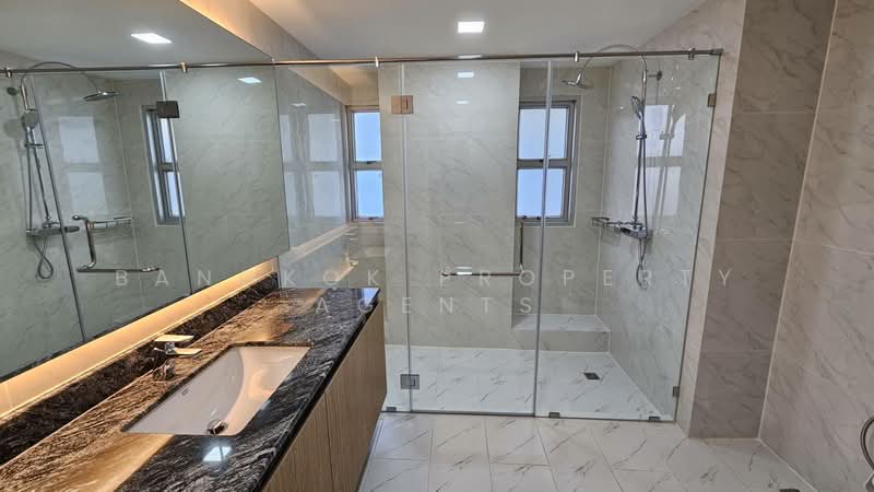 Raj Mansion, Bangkok, 31-33 Soi Sukhumvit 20, Khlong Toei, Khlong Toei, Bangkok, 4 Bedrooms, 360 sqm, Condo For Rent, by BANGKOK PROPERTY AGENTS, 500247175 - DDproperty.com