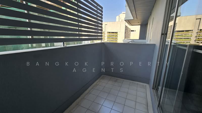 Raj Mansion, Bangkok, 31-33 Soi Sukhumvit 20, Khlong Toei, Khlong Toei, Bangkok, 4 Bedrooms, 360 sqm, Condo For Rent, by BANGKOK PROPERTY AGENTS, 500247175 - DDproperty.com