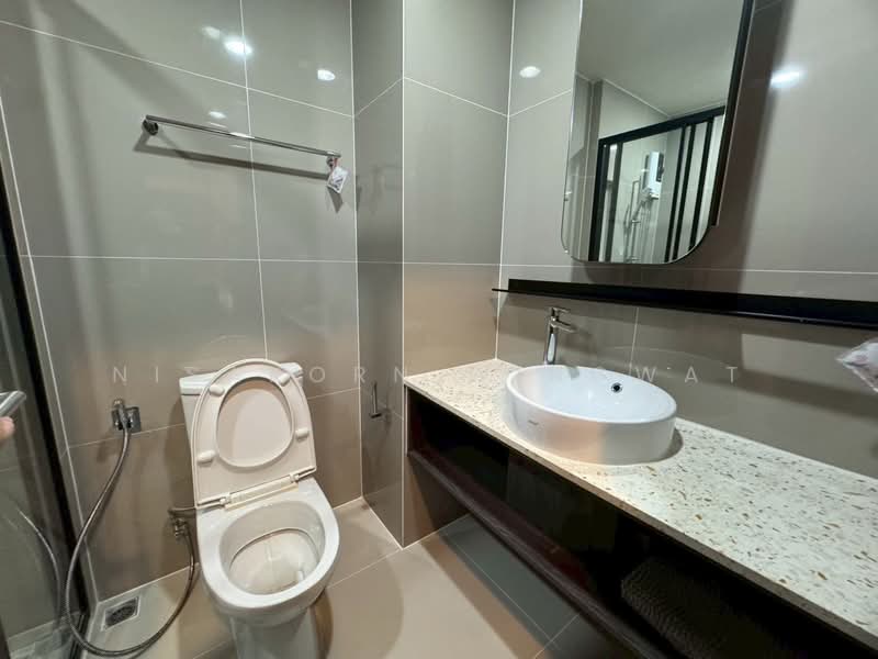 XT Huaikhwang, Bangkok, 244 Ratchadaphisek Road, Huai Khwang, Huai Khwang, Bangkok, 1 Bedroom, 30 sqm, Condo For Rent, by Nisakorn Wingwat, 500247178 - DDproperty.com