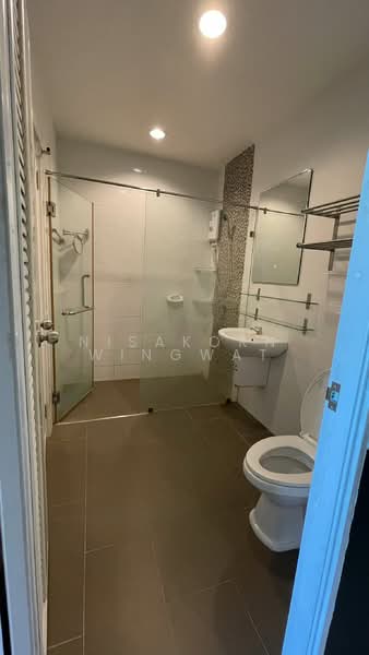 For Sale - 3-BR Townhouse, Bangkok