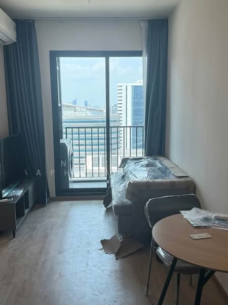 Nue District R9, Bangkok, 59 Rama 9 Road, Huai Khwang, Huai Khwang, Bangkok, 1 Bedroom, 28 sqm, Condo For Rent, by Natrinee Aphirachatanon, 500247196 - DDproperty.com