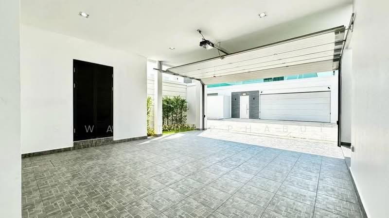 Luxury Nordic Pet Friendly Villa in Huai Yai for Rent | Salt Pool | Quiet & Safe Village, Chon Buri (Pattaya), ถนนเทศบาล 1 ซอย 22, Huai Yai, Bang Lamung (Pattaya), Chon Buri (Pattaya), 3 Bedrooms, 296 sqm, Villa For Rent, by Siwas Thepphabut, 500247214 - DDproperty.com