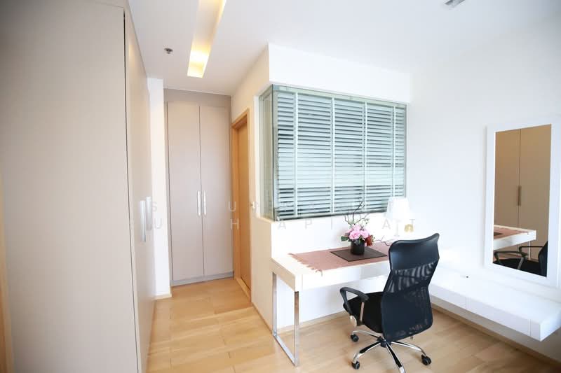 Siri At Sukhumvit, Bangkok, 902 Sukhumvit Road, Phra Kanong, Khlong Toei, Bangkok, 1 Bedroom, 52 sqm, Condo For Rent, by Sarunyarat Sutthiapiwat, 500247249 - DDproperty.com