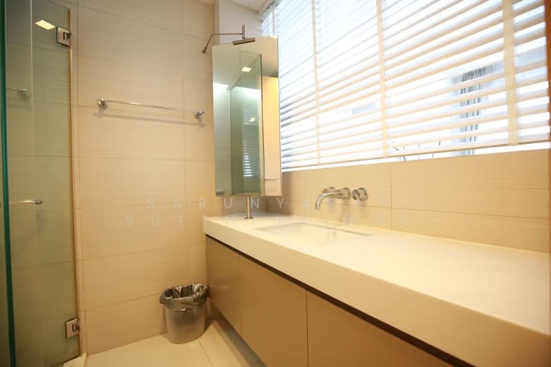 Siri At Sukhumvit, Bangkok, 902 Sukhumvit Road, Phra Kanong, Khlong Toei, Bangkok, 1 Bedroom, 52 sqm, Condo For Rent, by Sarunyarat Sutthiapiwat, 500247249 - DDproperty.com