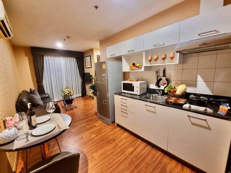 Diamond Ratchada (Tower A), Bangkok, 198 Ratchadaphisek Road, Huai Khwang, Huai Khwang, Bangkok, 2 Bedrooms, 50 sqm, Condo For Rent, by Natrinee Aphirachatanon, 500247250 - DDproperty.com