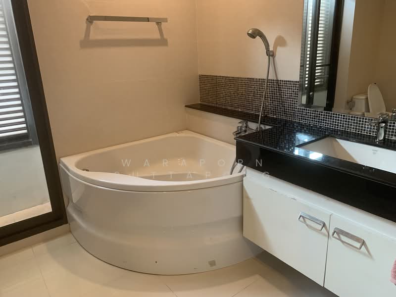 Perfect Masterpiece Sukhumvit 77, Samut Prakan, Soi Mu Ban Perfect Place Sukhumvit 77, Rachathewa, Bang Plee, Samut Prakan, 4 Bedrooms, 350 sqm, Single Detached House For Rent, by Waraporn Puttapong, 500247251 - DDproperty.com