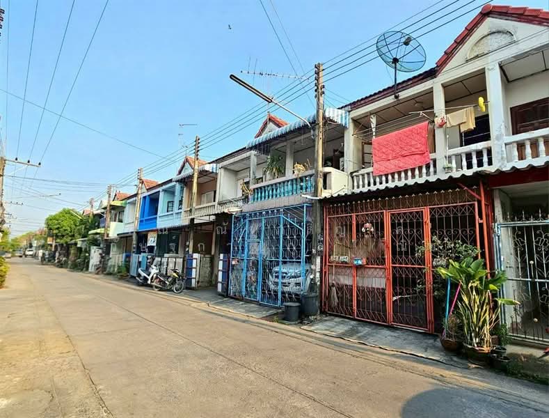 แอร์วิลล่า ลำลูกกาคลอง 3, ปทุมธานี, ถนนลำลูกกา, คูคต, ลำลูกกา, ปทุมธานี, 100 ตร.ม., ทาวน์เฮ้าส์ ขาย, โดย คุณ ณัจภสิญาค์ ศุภควัษฐ์กาญกุล (ณิชชา), 500247252 - DDproperty.com