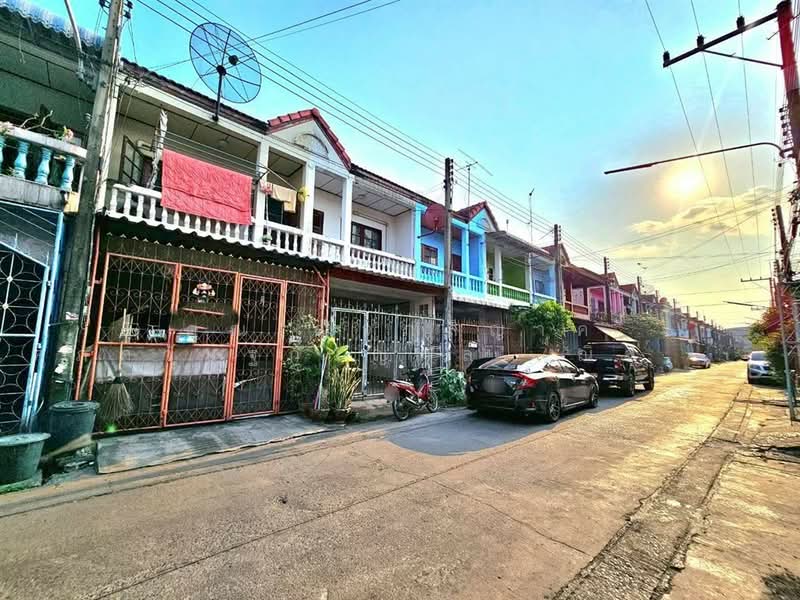 แอร์วิลล่า ลำลูกกาคลอง 3, ปทุมธานี, ถนนลำลูกกา, คูคต, ลำลูกกา, ปทุมธานี, 100 ตร.ม., ทาวน์เฮ้าส์ ขาย, โดย คุณ ณัจภสิญาค์ ศุภควัษฐ์กาญกุล (ณิชชา), 500247252 - DDproperty.com