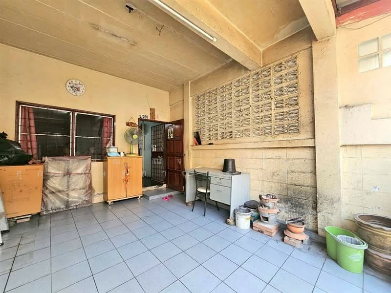 แอร์วิลล่า ลำลูกกาคลอง 3, Pathum Thani, ถนนลำลูกกา, Khu Khot, Lam Luk Ka, Pathum Thani, 2 Bedrooms, 100 sqm, Townhouse For Sale, by คุณ ณัจภสิญาค์ ศุภควัษฐ์กาญกุล (ณิชชา), 500247252 - DDproperty.com