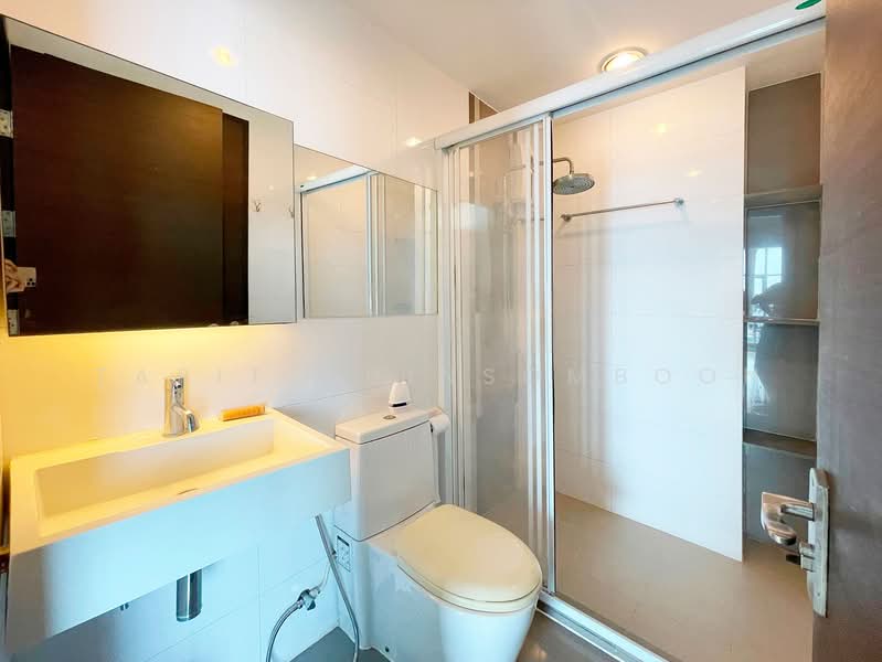 Rhythm Ratchada, Bangkok, 558 Ratchadaphisek Road, Samsen Nok, Huai Khwang, Bangkok, 2 Bedrooms, 72 sqm, Condo For Rent, by Tarit Chinsomboon, 500247256 - DDproperty.com