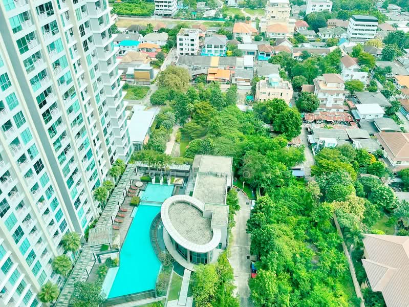 Rhythm Ratchada, Bangkok, 558 Ratchadaphisek Road, Samsen Nok, Huai Khwang, Bangkok, 2 Bedrooms, 72 sqm, Condo For Rent, by Tarit Chinsomboon, 500247256 - DDproperty.com