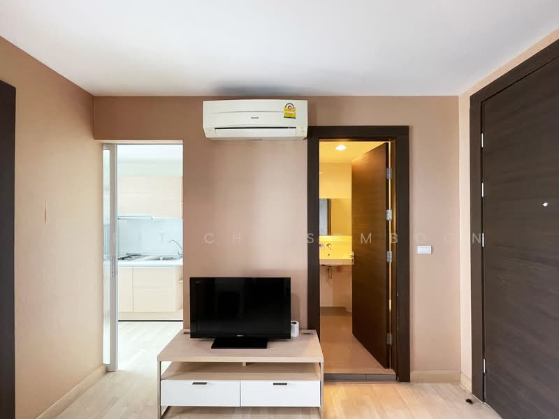 Rhythm Ratchada, Bangkok, 558 Ratchadaphisek Road, Samsen Nok, Huai Khwang, Bangkok, 1 Bedroom, 35 sqm, Condo For Rent, by Tarit Chinsomboon, 500247262 - DDproperty.com