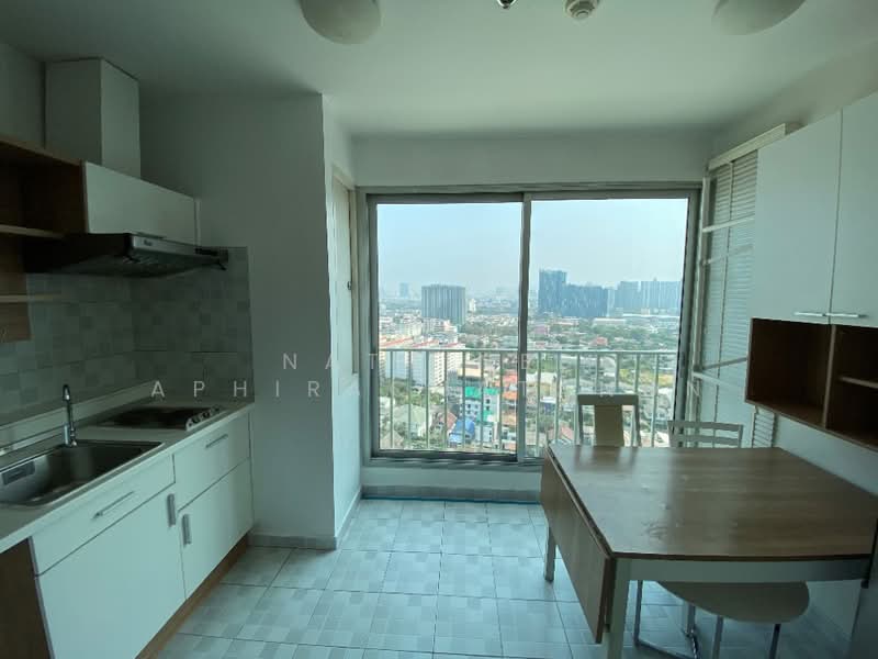 Centric Scene Ratchavipha, Bangkok, Ratchadaphisek Road, Bang Sue, Bang Sue, Bangkok, 2 Bedrooms, 81 sqm, Condo For Rent, by Natrinee Aphirachatanon, 500247278 - DDproperty.com