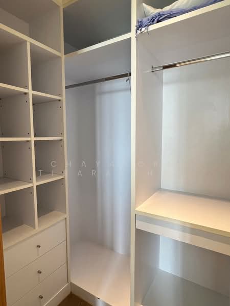 Park Origin Phrom Phong (Park 24), Bangkok, 68 Soi Sukhumvit 24, Khong Tan, Khlong Toei, Bangkok, Studio, 28 sqm, Condo For Rent, by Chayakorn Tirarakthammakit, 500247280 - DDproperty.com