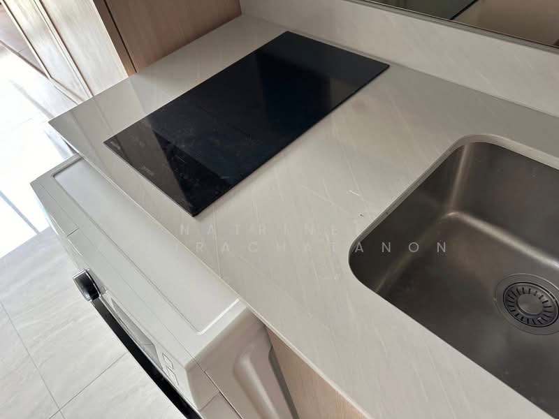 Walden Asoke, Bangkok, 120 12 Sukhumvit Road, Khlongtoei Nua, Watthana, Bangkok, 1 Bedroom, 34 sqm, Condo For Rent, by Natrinee Aphirachatanon, 500247300 - DDproperty.com