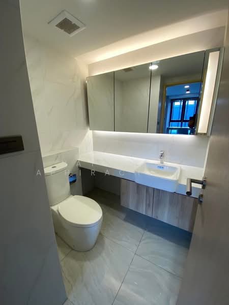 Walden Asoke, Bangkok, 120 12 Sukhumvit Road, Khlongtoei Nua, Watthana, Bangkok, 1 Bedroom, 34 sqm, Condo For Rent, by Natrinee Aphirachatanon, 500247300 - DDproperty.com