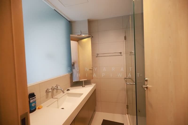 Siri At Sukhumvit, Bangkok, 902 Sukhumvit Road, Phra Kanong, Khlong Toei, Bangkok, 1 Bedroom, 52 sqm, Condo For Rent, by Sarunyarat Sutthiapiwat, 500247317 - DDproperty.com