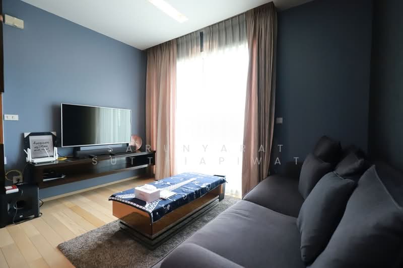 Siri At Sukhumvit, Bangkok, 902 Sukhumvit Road, Phra Kanong, Khlong Toei, Bangkok, 1 Bedroom, 52 sqm, Condo For Sale, by Sarunyarat Sutthiapiwat, 500247324 - DDproperty.com