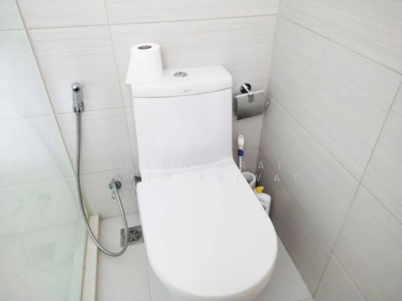 Siri At Sukhumvit, Bangkok, 902 Sukhumvit Road, Phra Kanong, Khlong Toei, Bangkok, 1 Bedroom, 52 sqm, Condo For Rent, by Sarunyarat Sutthiapiwat, 500247333 - DDproperty.com