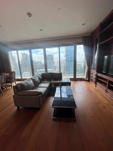 185 Rajadamri, Bangkok, 185 Rajadamri Road, Lumphini, Pathum Wan, Bangkok, 3 Bedrooms, 162 sqm, Condo For Rent, by Natrinee Aphirachatanon, 500247371 - DDproperty.com