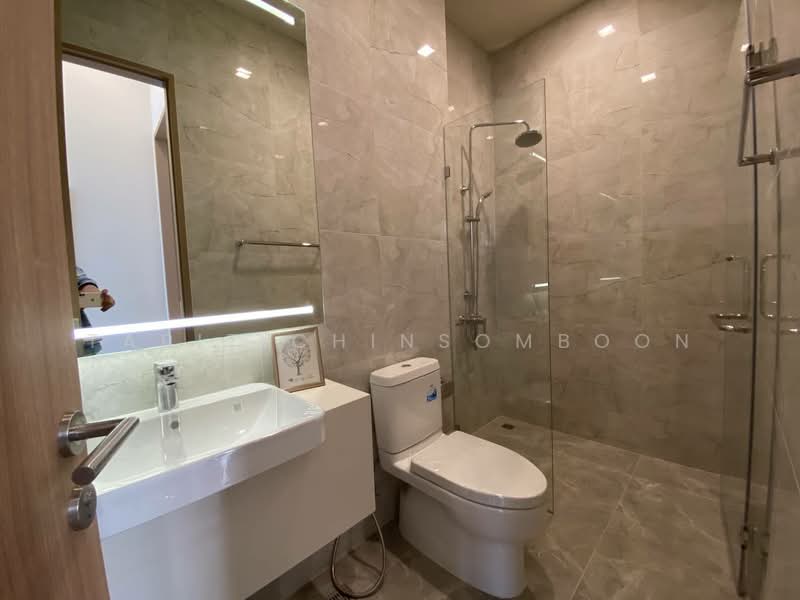 Noble Around Sukhumvit 33, Bangkok, 17 Soi Sukhumvit 33, Khlong Tan Nua, Watthana, Bangkok, 2 Bedrooms, 55 sqm, Condo For Sale, by Tarit Chinsomboon, 500247393 - DDproperty.com