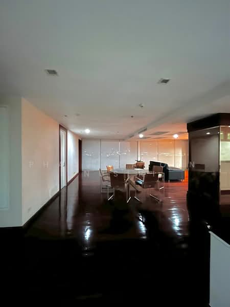 My Resort @ River, Bangkok, 42 Soi Charansanitwong 72, Charansanitwong Road, Bang Phlat, Bang Phlat, Bangkok, 4 Bedrooms, 324 sqm, Condo For Rent, by Phacharakorn Anusiri, 500247415 - DDproperty.com