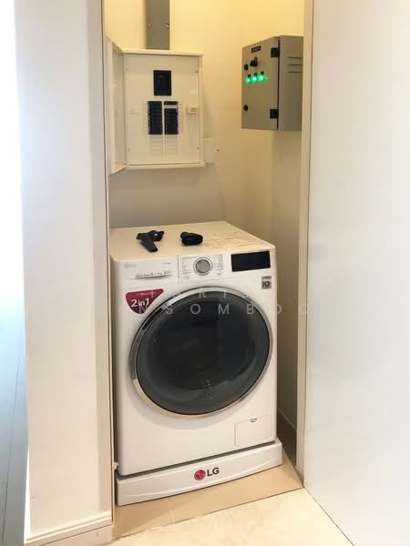 Magnolias Ratchadamri Boulevard, Bangkok, Ratchadamri Road, Lumphini, Pathum Wan, Bangkok, 2 Bedrooms, 108 sqm, Condo For Rent, by Tarit Chinsomboon, 500247419 - DDproperty.com