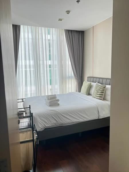 Hyde Sukhumvit 11, Bangkok, 11 Soi Sukhumvit 11, Khlongtoei Nua, Watthana, Bangkok, 2 Bedrooms, 60 sqm, Condo For Rent, by Phacharakorn Anusiri, 500247425 - DDproperty.com