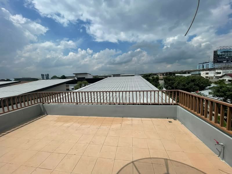 undefined, Bangkok, Chim Plee, Taling Chan, Bangkok, 4 Bedrooms, 200 sqm, Single Detached House For Rent, by Khemasooch Chiraburanan, 500247426 - DDproperty.com