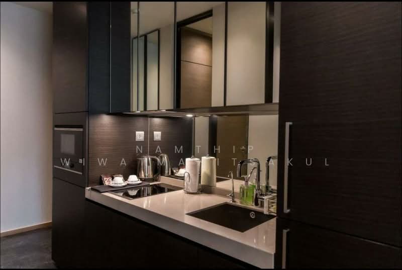 28 Chidlom, Bangkok, 28 Chit Lom Alley, Lumphini, Pathum Wan, Bangkok, 1 Bedroom, 45 sqm, Condo For Rent, by Namthip Wiwatmanitsakul, 500247427 - DDproperty.com