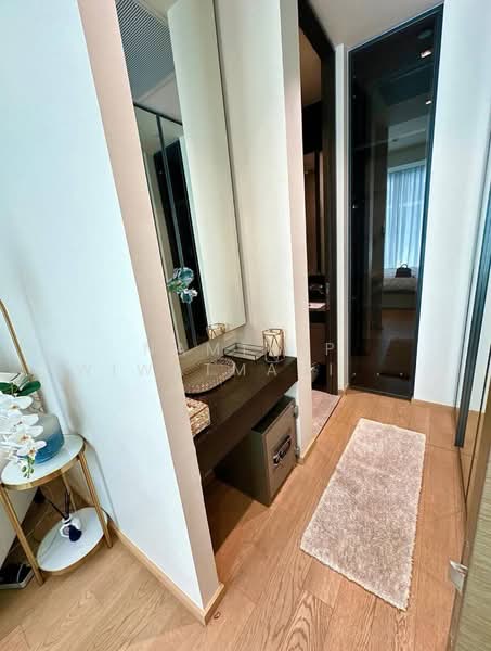 28 Chidlom, Bangkok, 28 Chit Lom Alley, Lumphini, Pathum Wan, Bangkok, 1 Bedroom, 45 sqm, Condo For Rent, by Namthip Wiwatmanitsakul, 500247427 - DDproperty.com