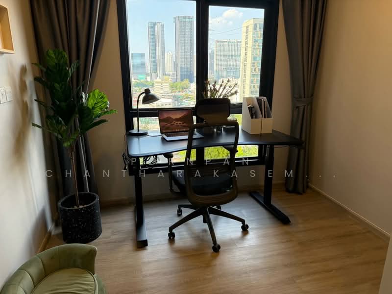 Metris District Ladprao, Bangkok, Lat Phrao Rd, Jom Phon, Chatuchak, Bangkok, 2 Bedrooms, 50 sqm, Condo For Sale, by Pornpan Chantharakasemchai, 500247431 - DDproperty.com