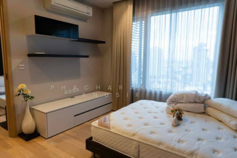 Siri At Sukhumvit, Bangkok, 902 Sukhumvit Road, Phra Kanong, Khlong Toei, Bangkok, 1 Bedroom, 52 sqm, Condo For Rent, by Phacharakorn Anusiri, 500247442 - DDproperty.com
