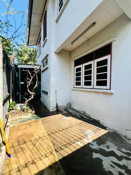 ขาย - บ้าน 2-ห้องนอน, กรุงเทพ