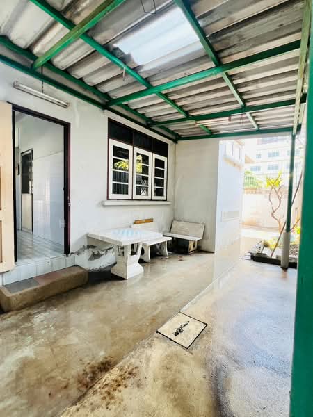 2-BR House, Bangkok, Dao Khanong, Thon Buri, Bangkok, 2 Bedrooms, 150 sqm, Single Detached House For Sale, by Phacharakorn Anusiri, 500247460 - DDproperty.com