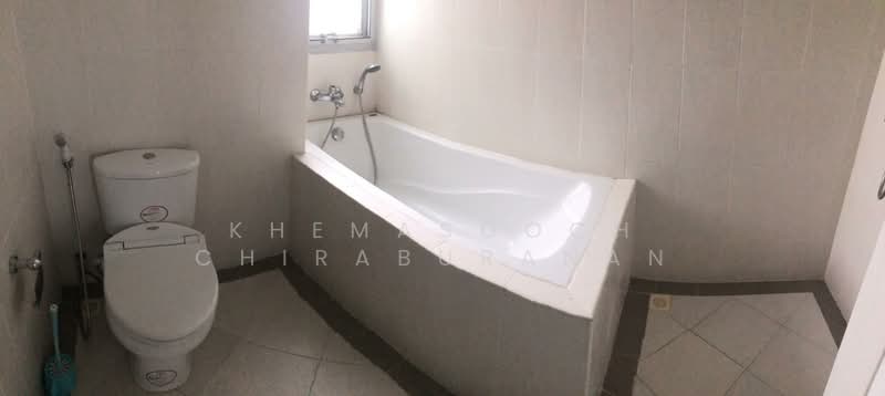 49 Plus, Bangkok, Soi Sukhumvit 49, Khlong Tan Nua, Watthana, Bangkok, 3 Bedrooms, 104 sqm, Condo For Rent, by Khemasooch Chiraburanan, 500247464 - DDproperty.com