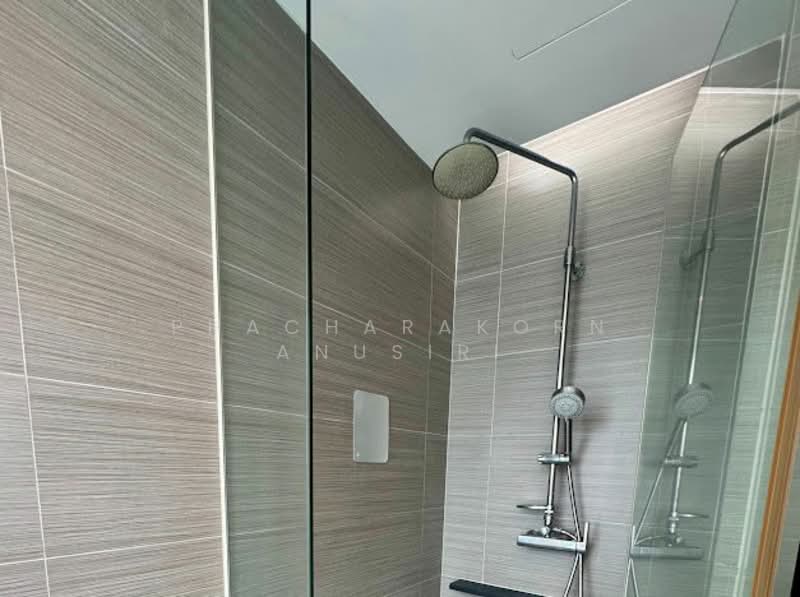 Siri At Sukhumvit, Bangkok, 902 Sukhumvit Road, Phra Kanong, Khlong Toei, Bangkok, 2 Bedrooms, 74 sqm, Condo For Rent, by Phacharakorn Anusiri, 500247468 - DDproperty.com