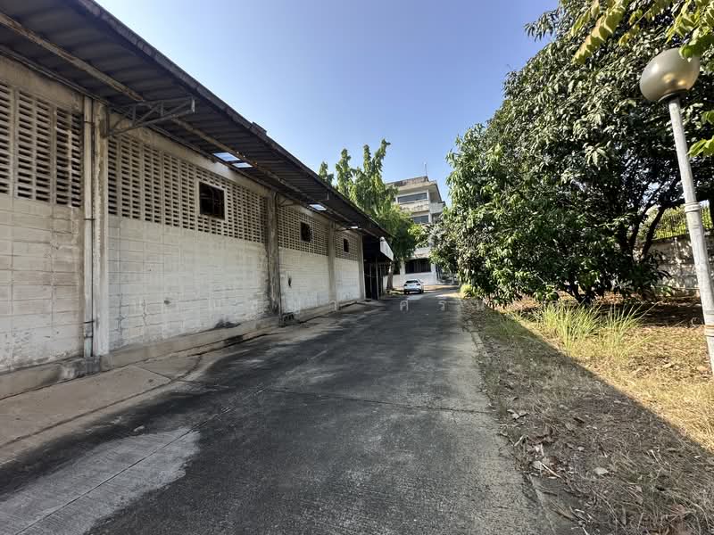 ขายที่ดินโรงงาน อาคารสำนักงาน พื้นที่ 1-3-95 ไร่ ซอยเพชรเกษม 41 ตำบลบางแค เขตภาษีเจริญ กทม., Bangkok, Pak Khlong Phasi Charoen, Phasi Charoen, Bangkok, , 1,500 sqm, Warehouse/Factory For Sale, by ปาณชญา ศรีนวล, 500247471 - DDproperty.com