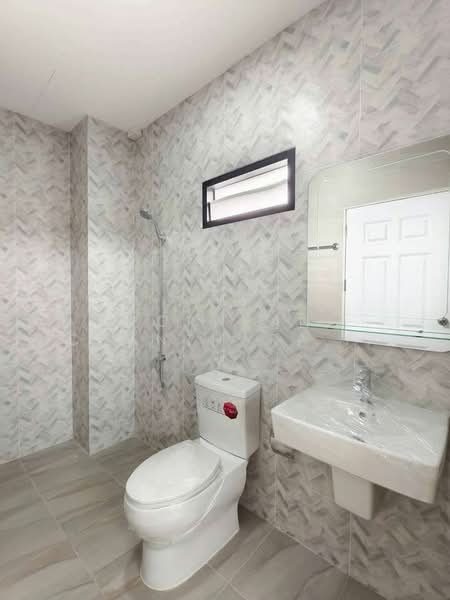 3-BR Townhouse, Bangkok, Talat Bang Khen, Lak Si, Bangkok, 3 Bedrooms, 174 sqm, Townhouse For Sale, by Pornpan Chantharakasemchai, 500247487 - DDproperty.com