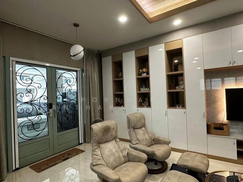 undefined, Bangkok, Chong Nonsi, Yan Nawa, Bangkok, 4 Bedrooms, 480 sqm, Townhouse For Rent, by Pornpan Chantharakasemchai, 500247494 - DDproperty.com