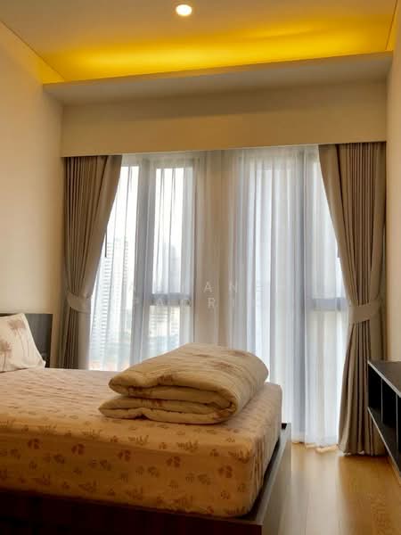 Siamese Exclusive Sukhumvit 31, Bangkok, 75 Soi Sukhumvit 31, Khlong Tan Nua, Watthana, Bangkok, 3 Bedrooms, 120 sqm, Condo For Rent, by Tanyanee Paorik, 500247496 - DDproperty.com