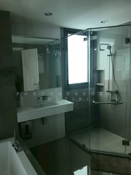 Rhythm Sukhumvit 42, Bangkok, Soi Sukhumvit 42, Sukhumvit Road, Phra Kanong, Khlong Toei, Bangkok, 2 Bedrooms, 78 sqm, Condo For Rent, by Phacharakorn Anusiri, 500247523 - DDproperty.com