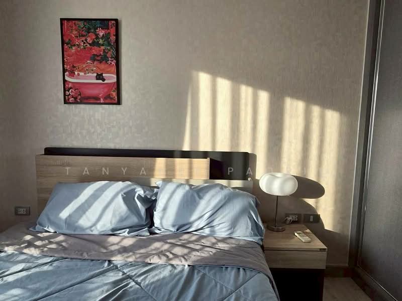 Rhythm Sukhumvit 36-38, Bangkok, 55 Soi Sukhumvit 36, Sukhumvit Road, Phra Kanong, Khlong Toei, Bangkok, 1 Bedroom, 33 sqm, Condo For Rent, by Tanyanee Paorik, 500247527 - DDproperty.com