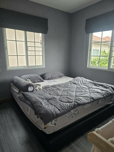 Golden Neo Bangkhae, Bangkok, 345 005/1 Soi Kanchanaphisek, Lak Song, Bang Khae, Bangkok, 4 Bedrooms, 136 sqm, Townhouse For Sale, by Phacharakorn Anusiri, 500247533 - DDproperty.com