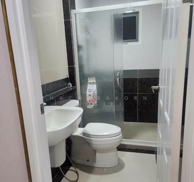 Golden Neo Bangkhae, Bangkok, 345 005/1 Soi Kanchanaphisek, Lak Song, Bang Khae, Bangkok, 4 Bedrooms, 136 sqm, Townhouse For Sale, by Phacharakorn Anusiri, 500247533 - DDproperty.com