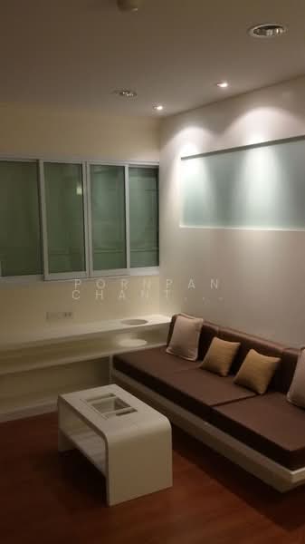 Lumpini Suite Sukhumvit 41 : ลุมพินี สวีท สุขุมวิท 41, กรุงเทพ, ซอยสุขุมวิท 41, คลองตันเหนือ, วัฒนา, กรุงเทพ, 39 ตร.ม., คอนโด ให้เช่า, โดย Pornpan Chantharakasemchai, 500247535 - DDproperty.com