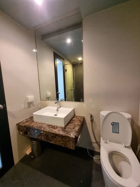 The Tempo Ruamrudee, Bangkok, Ruamrudee, Lumphini, Pathum Wan, Bangkok, 1 Bedroom, 36 sqm, Condo For Rent, by Chotika Rakrungrueang, 500247536 - DDproperty.com