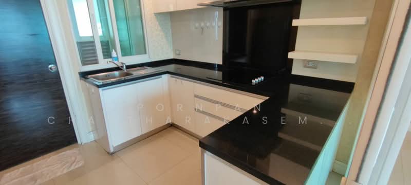 Watermark Chaophraya, Bangkok, Soi Charoennakorn 39-41, Charoennakorn Road, Bang Lam Phu Lang, Khlong San, Bangkok, 3 Bedrooms, 145 sqm, Condo For Sale, by Pornpan Chantharakasemchai, 500247547 - DDproperty.com