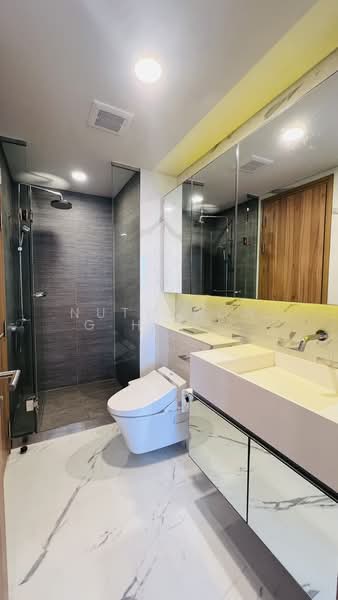 Siamese Exclusive Sukhumvit 31, Bangkok, 75 Soi Sukhumvit 31, Khlong Tan Nua, Watthana, Bangkok, 2 Bedrooms, 116 sqm, Condo For Rent, by Nuttapong Hiranyaveja, 500247563 - DDproperty.com