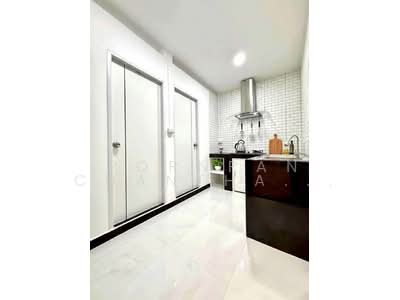 ขาย - ทาวน์เฮ้าส์ 2-ห้องนอน, กรุงเทพ